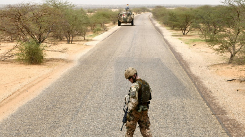 Lambrecht bekr&auml;ftigt bei Besuch in Mali Zweifel an Bundeswehreins&auml;tzen in Krisenstaat