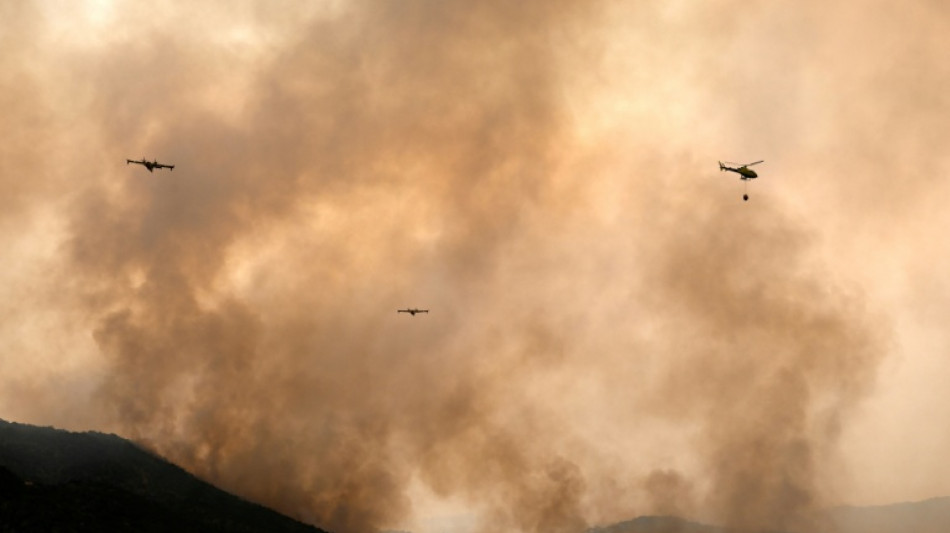 France evacuates thousands as Spain PM says tide turning in wildfire fight
