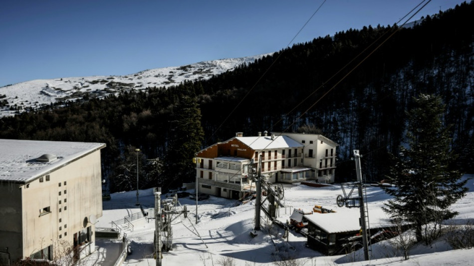 Hautes-Alpes: l'ex-station de ski de C&eacute;&uuml;ze rend son site &agrave; la nature