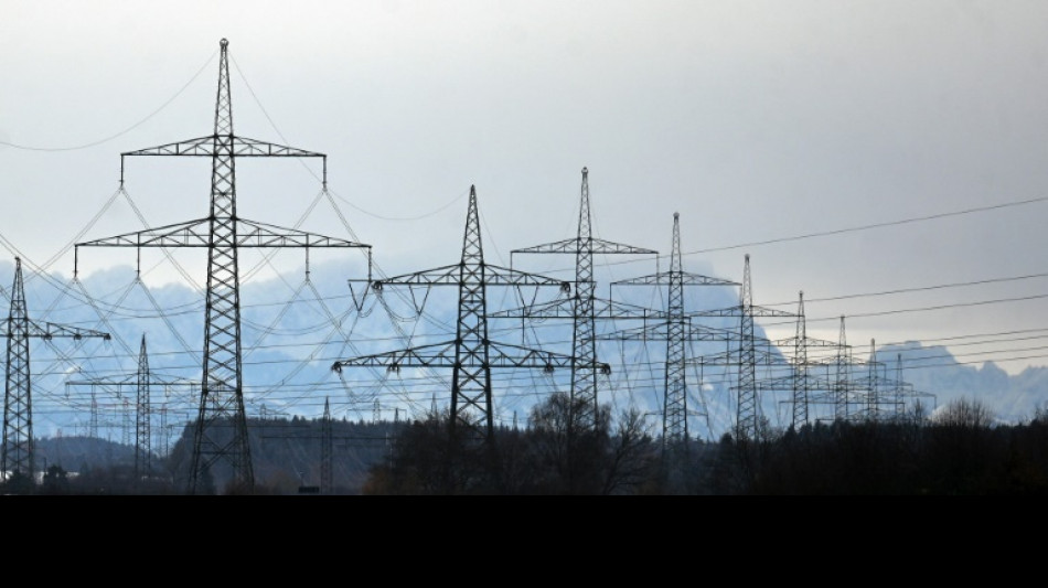 Kein Zuschuss f&uuml;r Netzentgelte: Stromkosten steigen 2024 noch st&auml;rker
