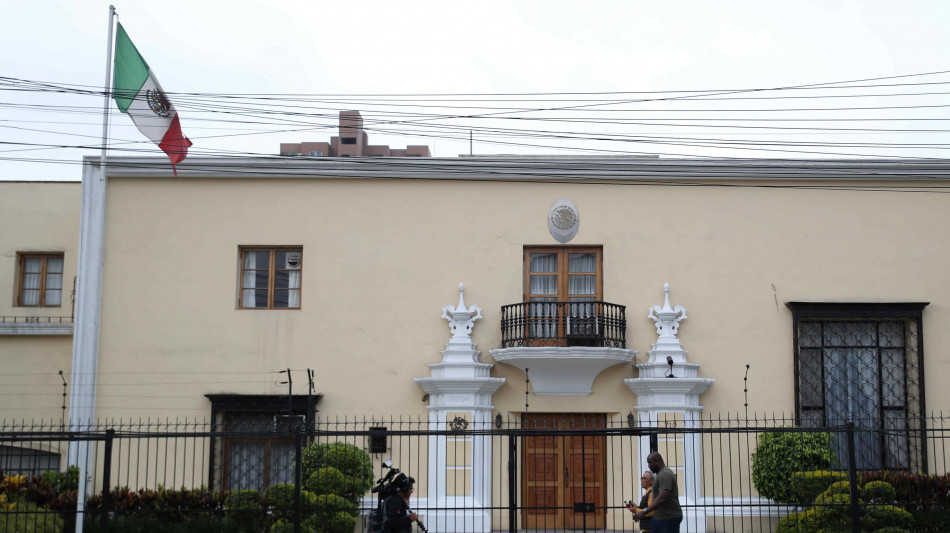 Per&ugrave; e Messico ristabiliscono le relazioni dopo il salvacondotto alla ex premier