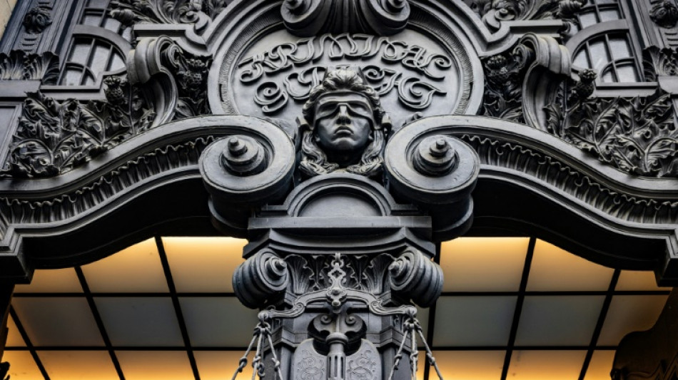 Ehemaliger hessischer AWO-Chef zu Schadenersatz in Millionenh&ouml;he verurteilt