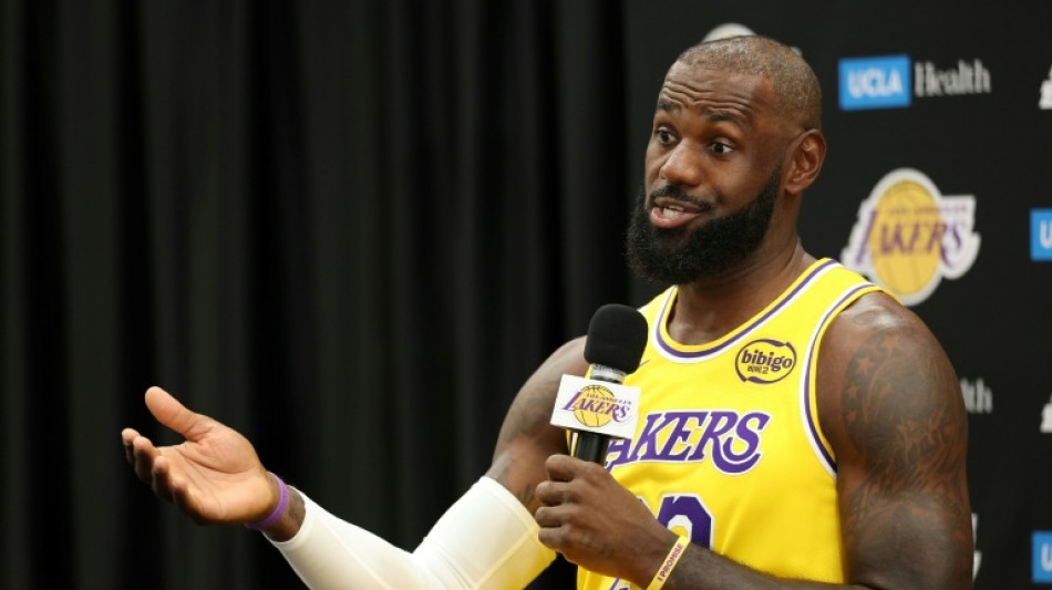 NBA: LeBron James royal &agrave; Philadelphie