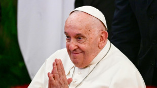 Papst ruft zu Auftakt von Asien-Reise zu st&auml;rkerem interreligi&ouml;sem Dialog auf