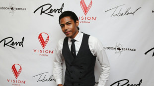 US singer signs on for Russia's answer to Eurovision