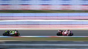 Bagnaia gana el esprint, M&aacute;rquez hace podio y Bezzecchi se va al suelo