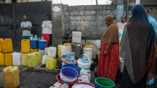 Aux Comores, les habitants lass&eacute;s devant leurs robinets &agrave; sec