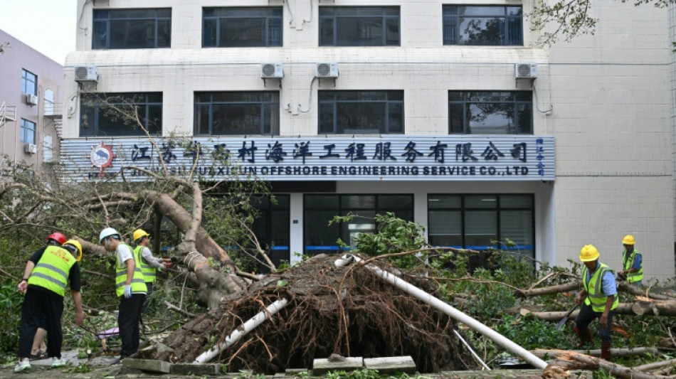 Le sud de la Chine &agrave; l'heure du nettoyage apr&egrave;s le passage du typhon Ragasa