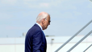 Coup de th&eacute;&acirc;tre aux Etats-Unis: Biden jette l'&eacute;ponge
