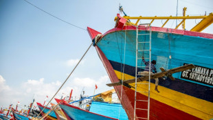 Rising fuel prices strand hundreds of Indonesian fishermen