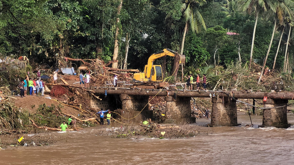 India, almeno 8 morti nel Kerala a causa di frane e inondazioni