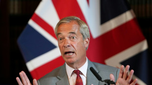 Royaume-Uni: Nigel Farage face &agrave; T&ecirc;te-de-poubelle dans une l&eacute;gislative hors du commun