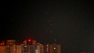 Huit morts dans des frappes russes sur Kiev, Moscou choisit la guerre, accuse Zelensky