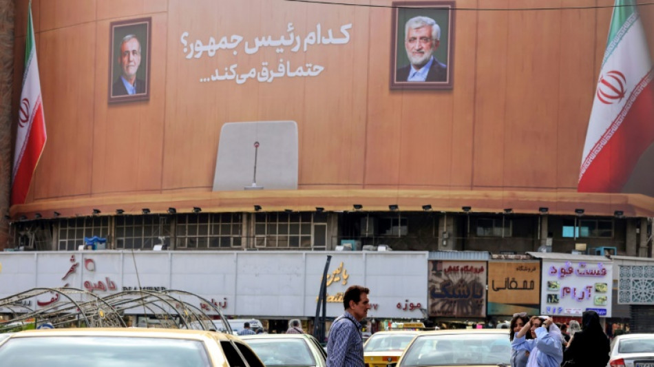 Iran: second tour de la pr&eacute;sidentielle opposant un r&eacute;formiste &agrave; un ultraconservateur 