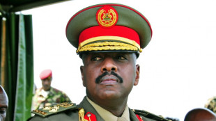 Ouganda: le fils de Museveni renonce &agrave; la pr&eacute;sidentielle et soutiendra son p&egrave;re