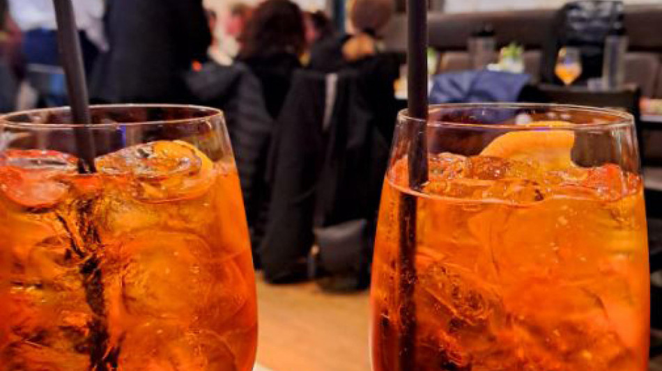 Lo Spritz fa crescere il Prosecco, ricerca misura l'effetto del cocktail sull'export
