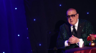Muere Clive Davis, emblem&aacute;tico productor musical estadounidense