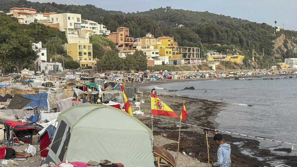 La Commissione eroga a Madrid 114 milioni in aiuti per Ceuta