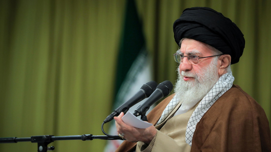 Khamenei, 'Israele non ne uscirà indenne'