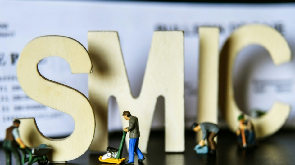 Le Smic va augmenter de 2,4% le 1er juin, sans coup de pouce