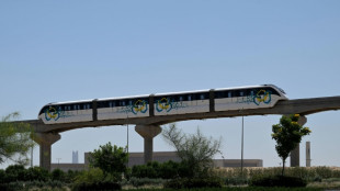 Au Caire, le nouveau monorail survole le chaos urbain 
