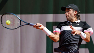 Coric e Ruud vencem e avan&ccedil;am &agrave; terceira rodada de Roland Garros