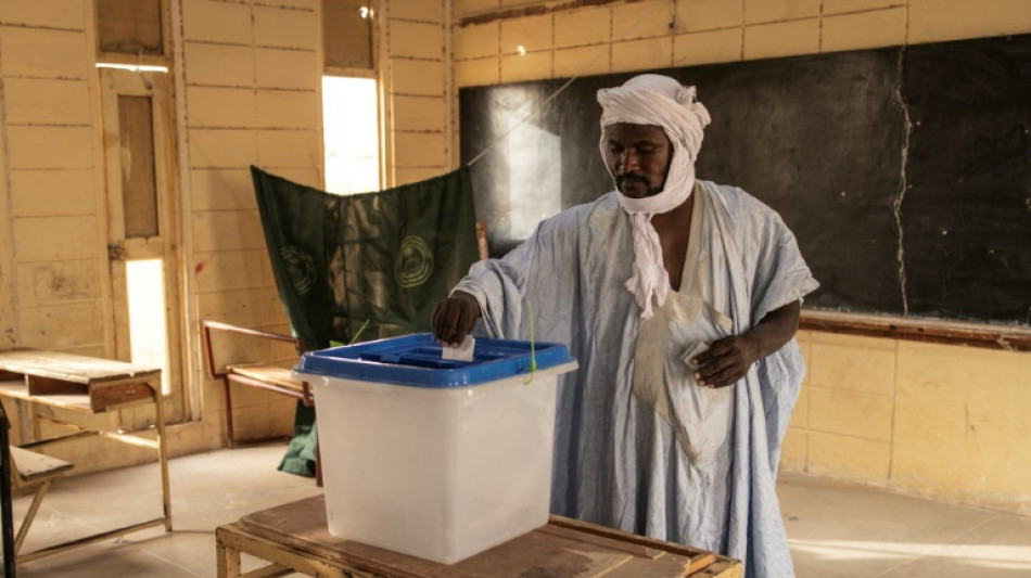 Les Mauritaniens &eacute;lisent leur pr&eacute;sident, pour le changement ou la continuit&eacute;