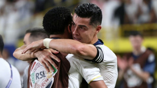 Com dois gols de CR7, Al Nassr goleia e conquista liga saudita