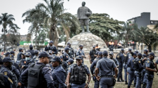 Milhares de sul-africanos pedem expuls&atilde;o de migrantes sem documentos