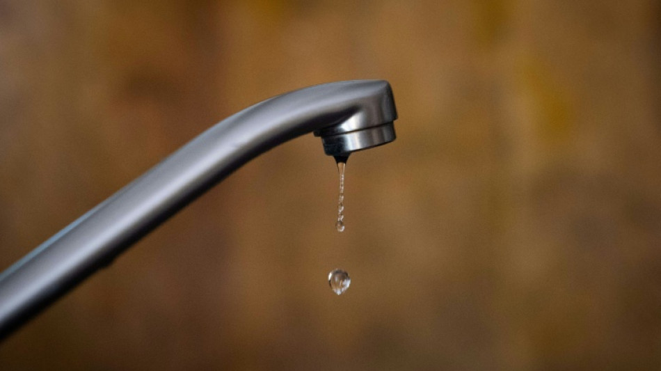 Gaz canc&eacute;rog&egrave;ne dans l'eau potable: un recours d&eacute;pos&eacute; pour "forcer l'Etat &agrave; r&eacute;agir"