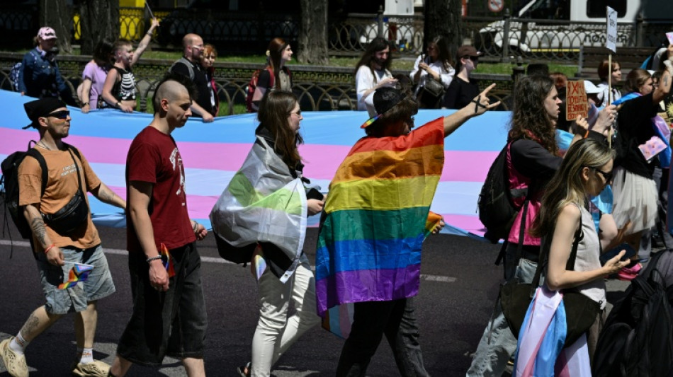 'Die together': Ukraine's LGBTQ soldiers fighting Russia -- and for their rights