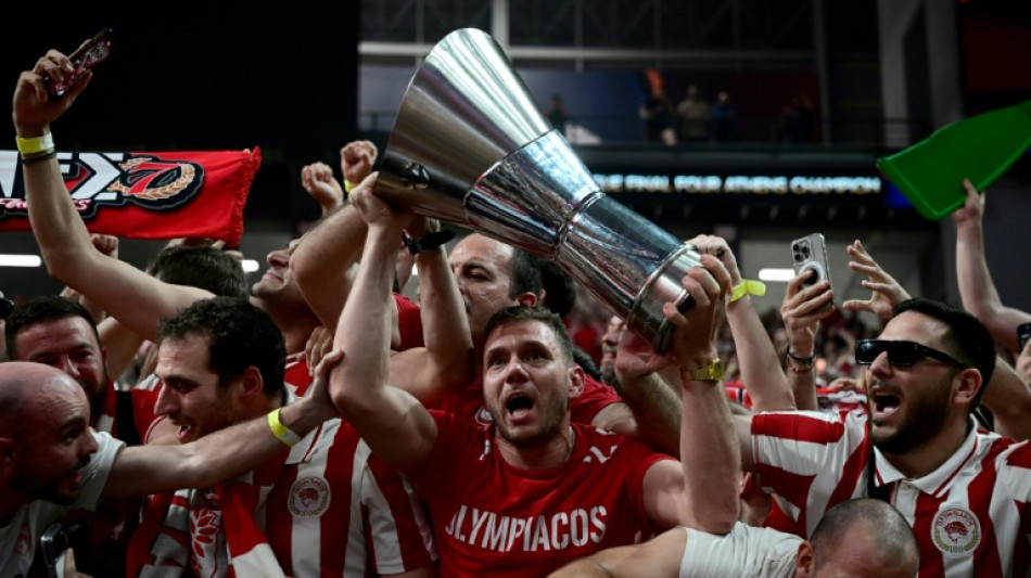 Euroligue: l'Olympiakos de nouveau roi d'Europe apr&egrave;s 13 ans d'attente