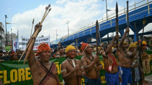 Gran marcha en Bel&eacute;m por el clima, mientras negociaciones en COP30 encallan
