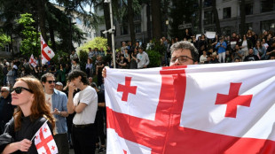 G&eacute;orgie : des milliers de manifestants apr&egrave;s un premier vote d'une loi sur l'"influence &eacute;trang&egrave;re"