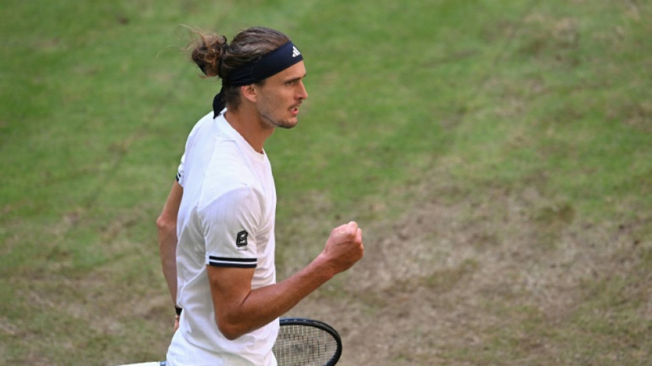 Zverev confirma favoritismo contra Hanfmann e via &agrave;s quartas do ATP 500 de Halle