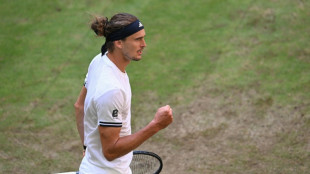 Zverev confirma favoritismo contra Hanfmann e via &agrave;s quartas do ATP 500 de Halle