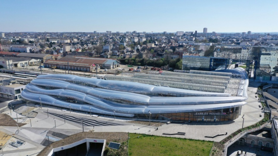 Dans l'Ouest, l'architecture de b&acirc;timents publics r&eacute;cents &agrave; l'&eacute;preuve de la canicule