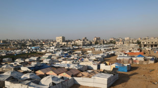 La Defensa Civil de Gaza reporta 27 muertos por ataques israel&iacute;es