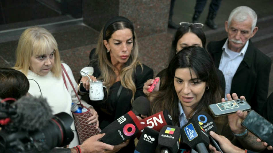 Maradona agoniz&oacute; "unas 12 horas" antes de morir, testifica un m&eacute;dico forense