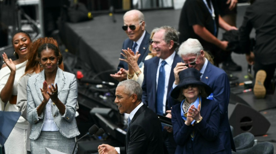 Obama inaugura museu em Chicago com outros tr&ecirc;s ex-presidentes