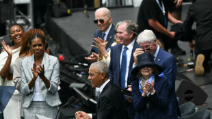 Obama inaugura museu em Chicago com outros tr&ecirc;s ex-presidentes