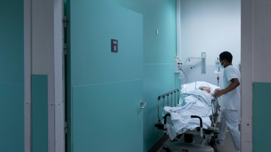 Grand &acirc;ge : l'h&ocirc;pital contraint de se r&eacute;inventer face au d&eacute;fi du vieillissement