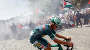Vuelta final stage shortened amid protest fears