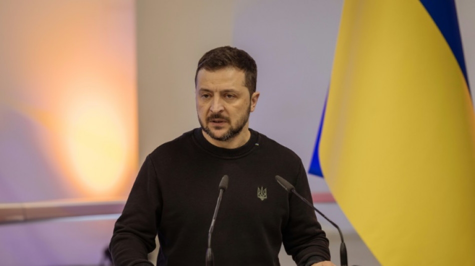 Zelensky dit vouloir armes et garanties de l'Otan avant des n&eacute;gociations avec Moscou