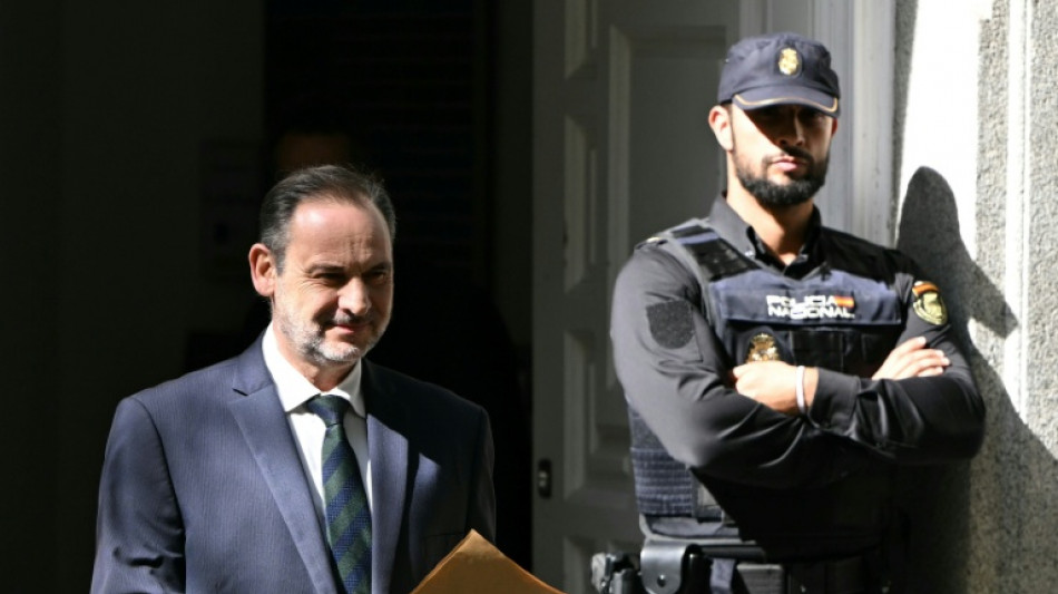 Espagne : l'ex-bras droit de Pedro S&aacute;nchez condamn&eacute; &agrave; 24 ans de prison pour corruption