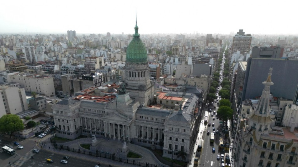 Apag&atilde;o afetou quase um milh&atilde;o de usu&aacute;rios em Buenos Aires sob calor extremo