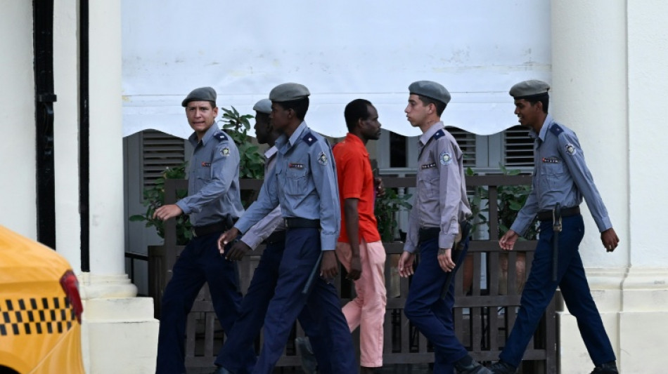 CIA director visits Cuba as island runs out of oil