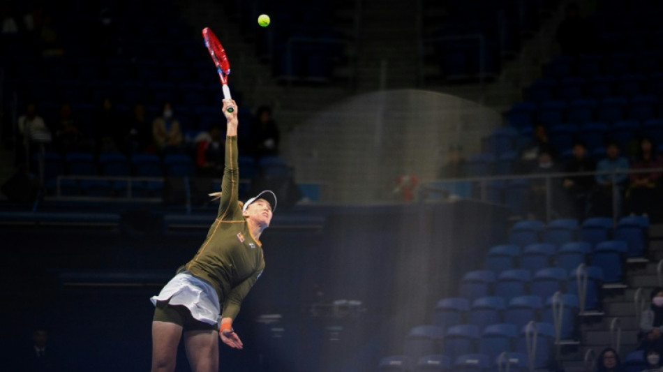 Rybakina avan&ccedil;a &agrave; semifinal do WTA 500 de T&oacute;quio e garante vaga no Finals