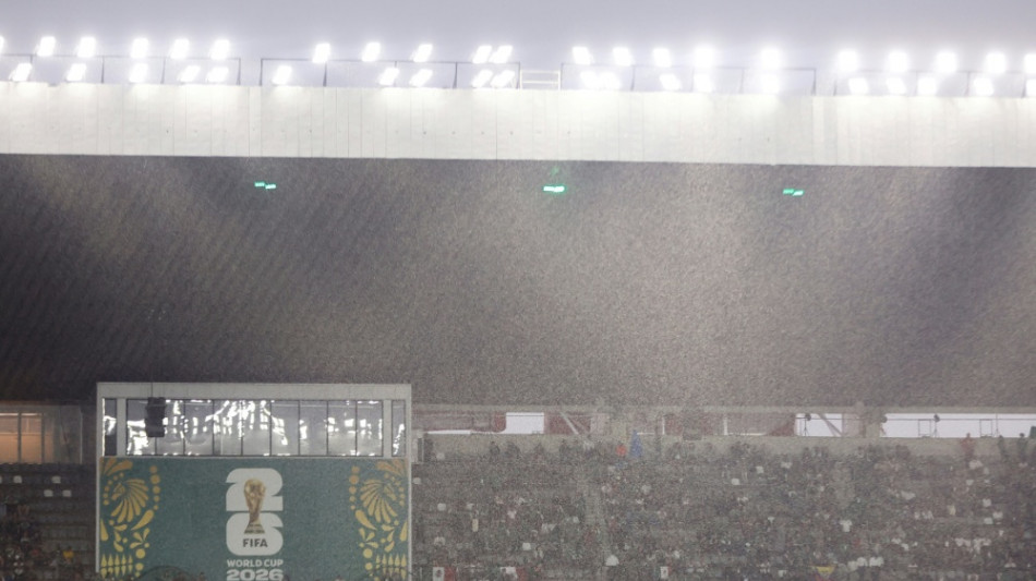 Gewitter: FIFA verzichtet auf Verlegung von Mexiko-England 