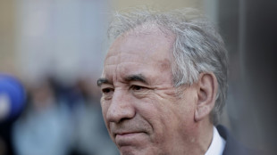 Mayotte: Bayrou attendu t&ocirc;t lundi matin, en qu&ecirc;te de "solutions concr&egrave;tes"